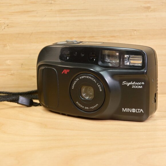 Vintage Minolta Sightseer Zoom 35 mm Point‑and‑Shoot Film Camera / Tested & Work - Picture 2 of 10